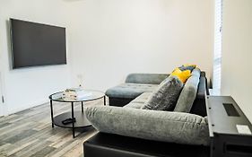 Jb Apartments, Fully Equiped Ground Floor Apartment